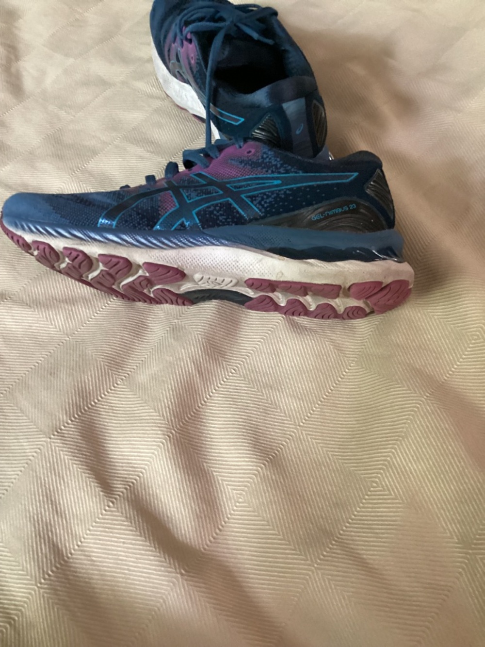 📣Asics Gel-Nimbus 23 Grand Shark/Digital Aqua Running Shoes-9 wide - Picture 3 of 6